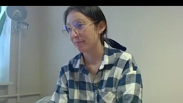 Sophi Cute online show from 10, 3, 2025