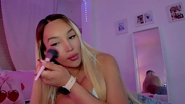  viioletweekend  online show from 28, 11, 2025