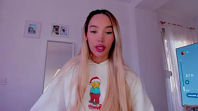  viioletweekend  online show from 8, 1, 2026