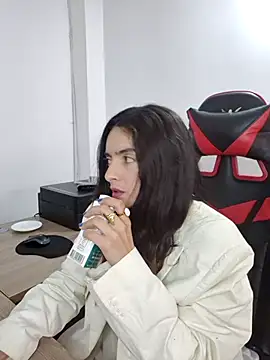 Sam Sara online show from 3, 11, 2025