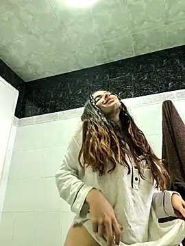 Sam Sara online show from 8, 10, 2025