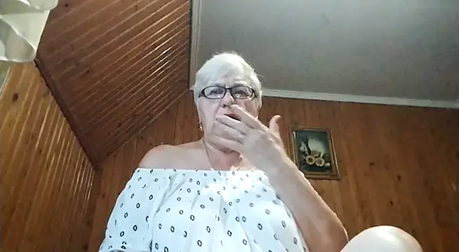 SweetCherry27 online show from 30, 6, 2026