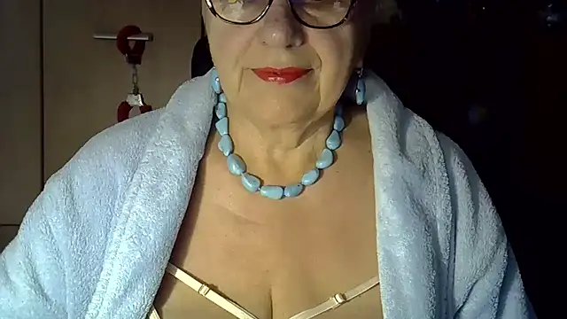 SweetCherry27 online show from 26, 9, 2025