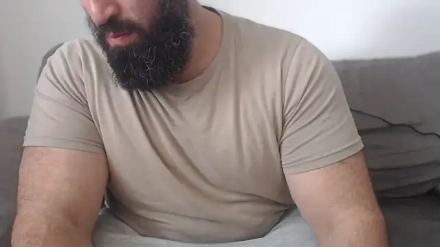 Snapshot of hugemachohandsome chatting on 19, 6, 2026 hugemachohandsome online show from 19, 6, 2026