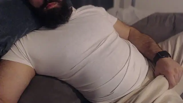 hugemachohandsome online show from 5, 2, 2026