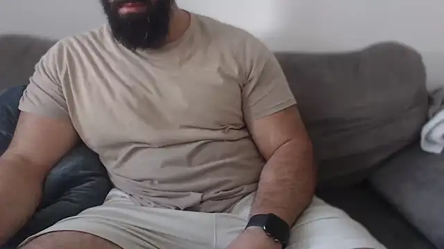 Snapshot of hugemachohandsome chatting on 19, 7, 2026 hugemachohandsome online show from 19, 7, 2026