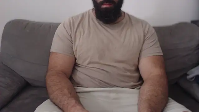 Snapshot of hugemachohandsome chatting on 18, 7, 2026 hugemachohandsome online show from 18, 7, 2026