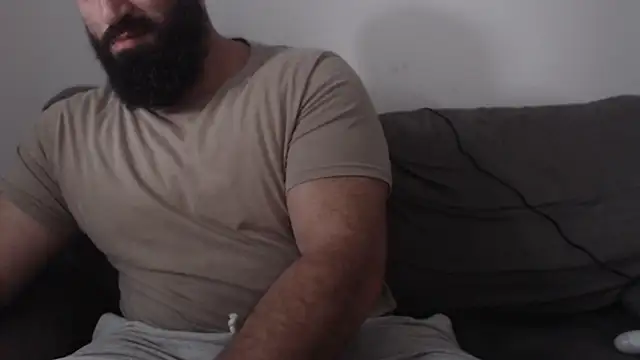 Snapshot of hugemachohandsome chatting on 20, 6, 2026 hugemachohandsome online show from 20, 6, 2026