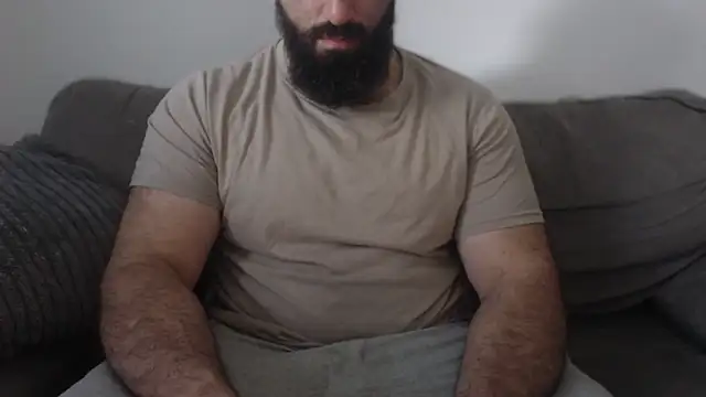 Snapshot of hugemachohandsome chatting on 18, 6, 2026 hugemachohandsome online show from 18, 6, 2026
