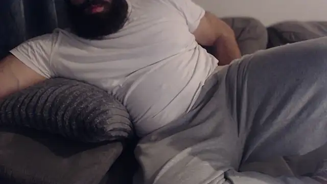 hugemachohandsome online show from 31, 1, 2026