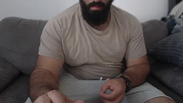 Snapshot of hugemachohandsome chatting on 13, 7, 2026 hugemachohandsome online show from 13, 7, 2026