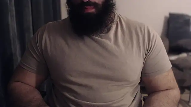 hugemachohandsome online show from 8, 4, 2026