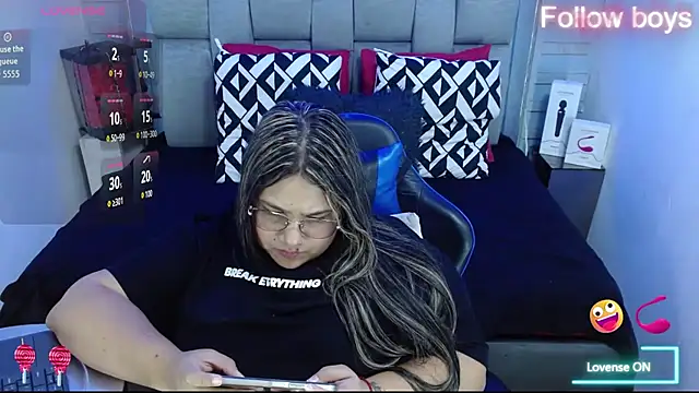 evelin zaens online show from 12, 10, 2025