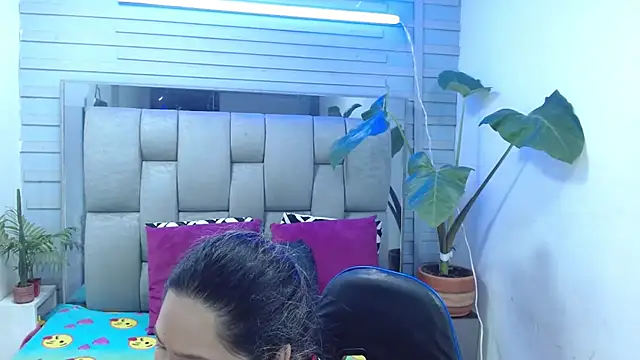 evelin zaens online show from 21, 4, 2026