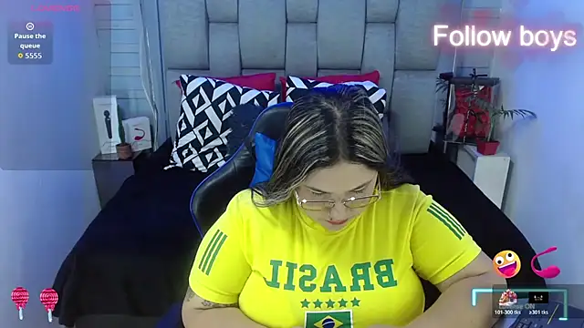 evelin zaens online show from 9, 11, 2025