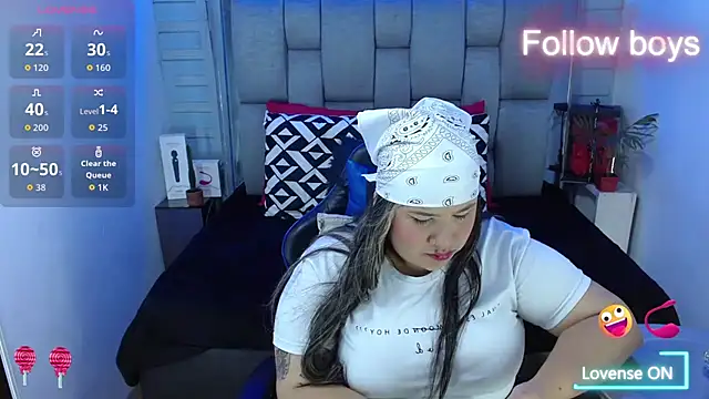 evelin zaens online show from 12, 11, 2025