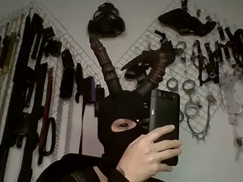 FeticheMacabre online show from 18, 1, 2025