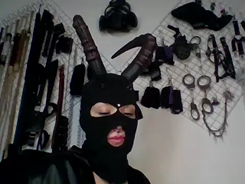 FeticheMacabre online show from 4, 1, 2025