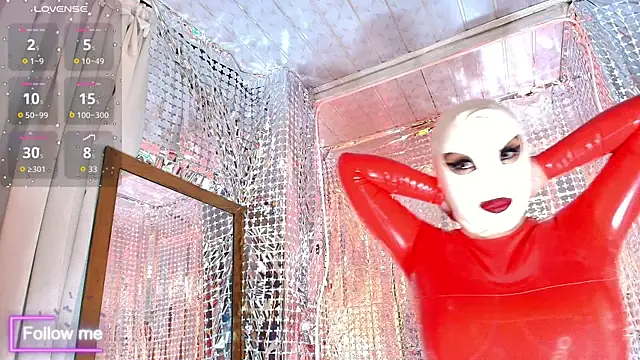 LatexDevil Blondie online show from 26, 11, 2025