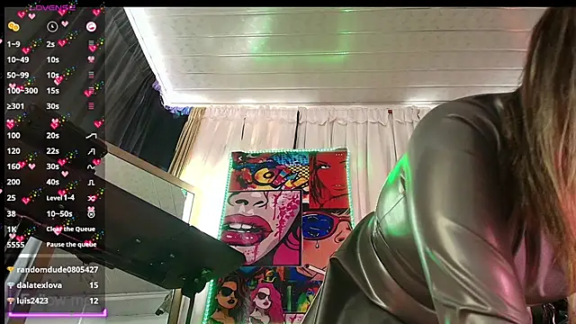 LatexDevil Blondie online show from 13, 3, 2025