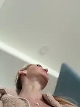 MessyNastyQueen online show from 27, 2, 2025