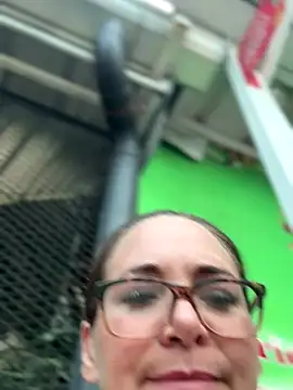 MessyNastyQueen online show from 14, 9, 2025