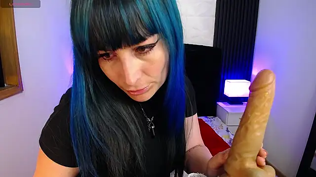 alicia moom online show from 17, 3, 2025