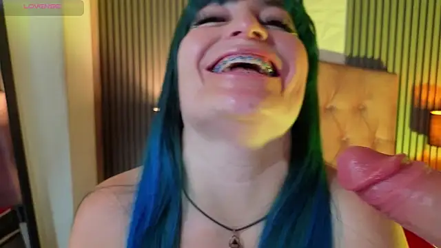 alicia moom online show from 16, 4, 2026