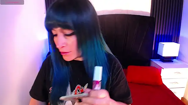 alicia moom online show from 7, 1, 2026