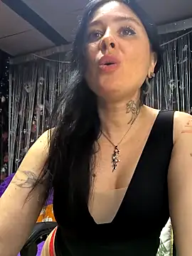 KikiXRed online show from 24, 3, 2026