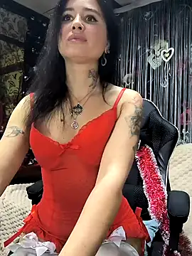 KikiXRed online show from 7, 1, 2025