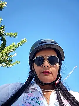 bellapaty online show from 4, 6, 2026