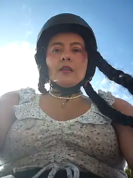 Snapshot of bellapaty chatting on 9, 3, 2026 bellapaty online show from 9, 3, 2026