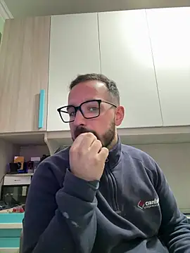 michele1500 online show from 16, 12, 2025