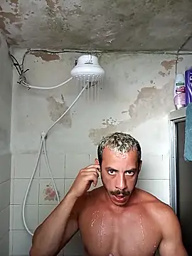 MachoScorpionCaralho online show from 15, 2, 2025