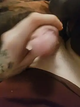 SexyGoldBoy22 online show from 2, 11, 2025