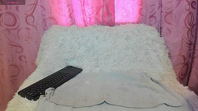 Snapshot of iisabella_gonzalez chatting on 13, 9, 2025 iisabella gonzalez online show from 13, 9, 2025