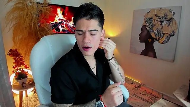 Snapshot of Matias_Murrier chatting on 16, 9, 2025 Matias Murrier online show from 16, 9, 2025