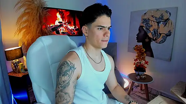 Snapshot of Matias_Murrier chatting on 16, 11, 2025 Matias Murrier online show from 16, 11, 2025