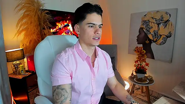 Snapshot of Matias_Murrier chatting on 14, 11, 2025 Matias Murrier online show from 14, 11, 2025