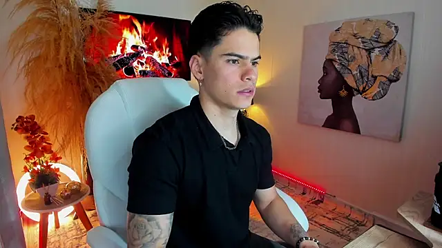 Snapshot of Matias_Murrier chatting on 7, 10, 2025 Matias Murrier online show from 7, 10, 2025