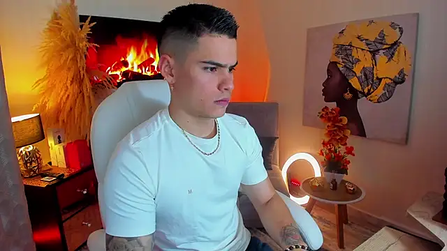 Snapshot of Matias_Murrier chatting on 15, 3, 2025 Matias Murrier online show from 15, 3, 2025