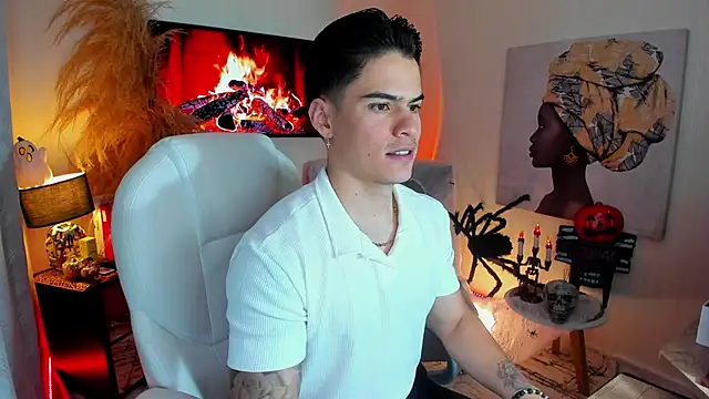 Snapshot of Matias_Murrier chatting on 30, 10, 2025 Matias Murrier online show from 30, 10, 2025