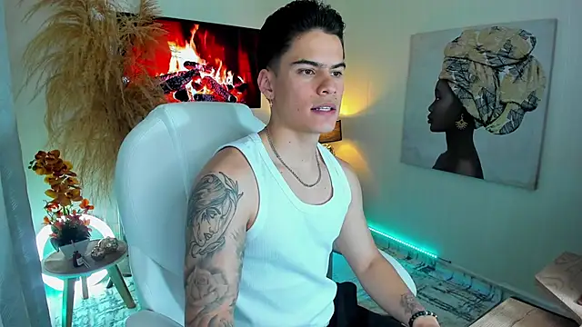 Snapshot of Matias_Murrier chatting on 15, 9, 2025 Matias Murrier online show from 15, 9, 2025