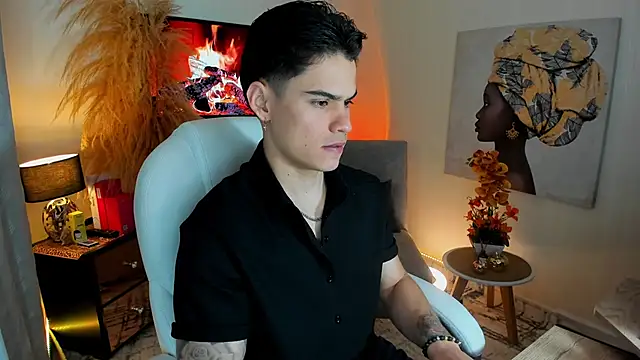 Matias Murrier online show from 4, 12, 2025