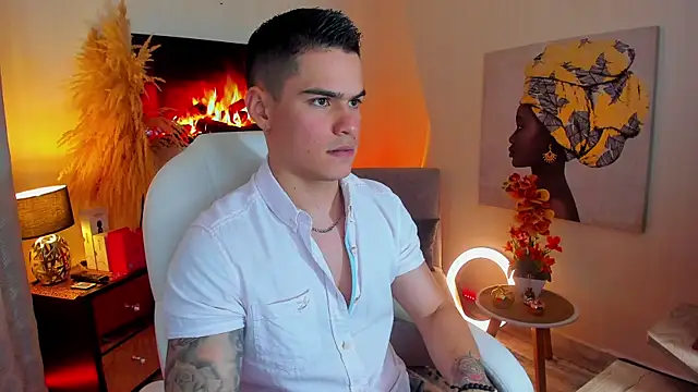 Snapshot of Matias_Murrier chatting on 13, 3, 2025 Matias Murrier online show from 13, 3, 2025