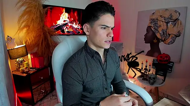 Snapshot of Matias_Murrier chatting on 31, 10, 2025 Matias Murrier online show from 31, 10, 2025