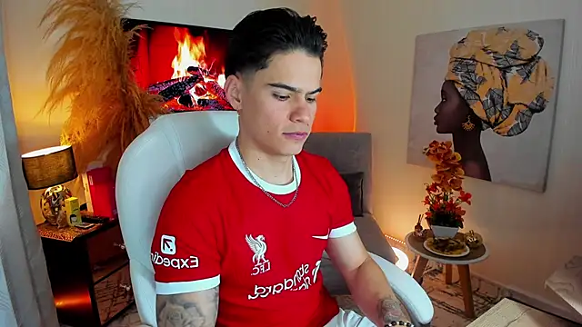 Snapshot of Matias_Murrier chatting on 9, 11, 2025 Matias Murrier online show from 9, 11, 2025