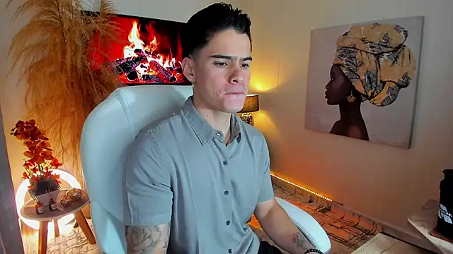 Snapshot of Matias_Murrier chatting on 14, 10, 2025 Matias Murrier online show from 14, 10, 2025