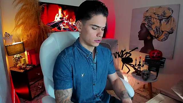 Snapshot of Matias_Murrier chatting on 29, 10, 2025 Matias Murrier online show from 29, 10, 2025